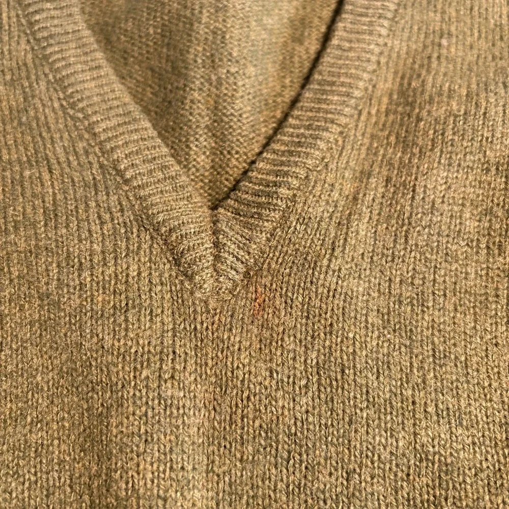 Vintage Puritan Aquaknit Mens Wool Sweater Vest Olive Green V-Neck Large 0475
